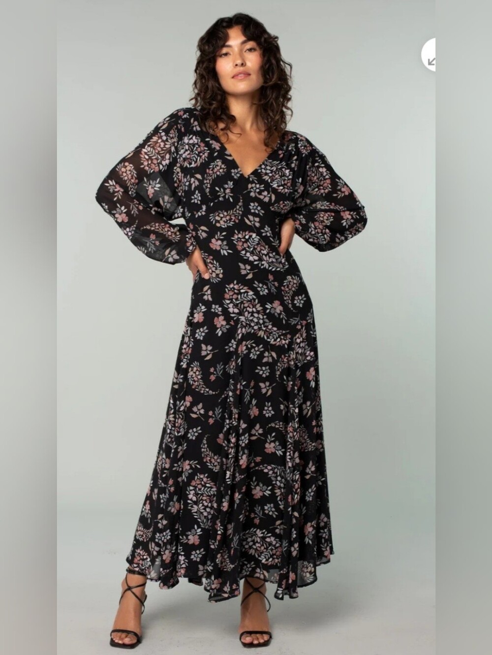 LoveStitch Black Floral Boho Gramacey Maxi Dress Size M  NWT